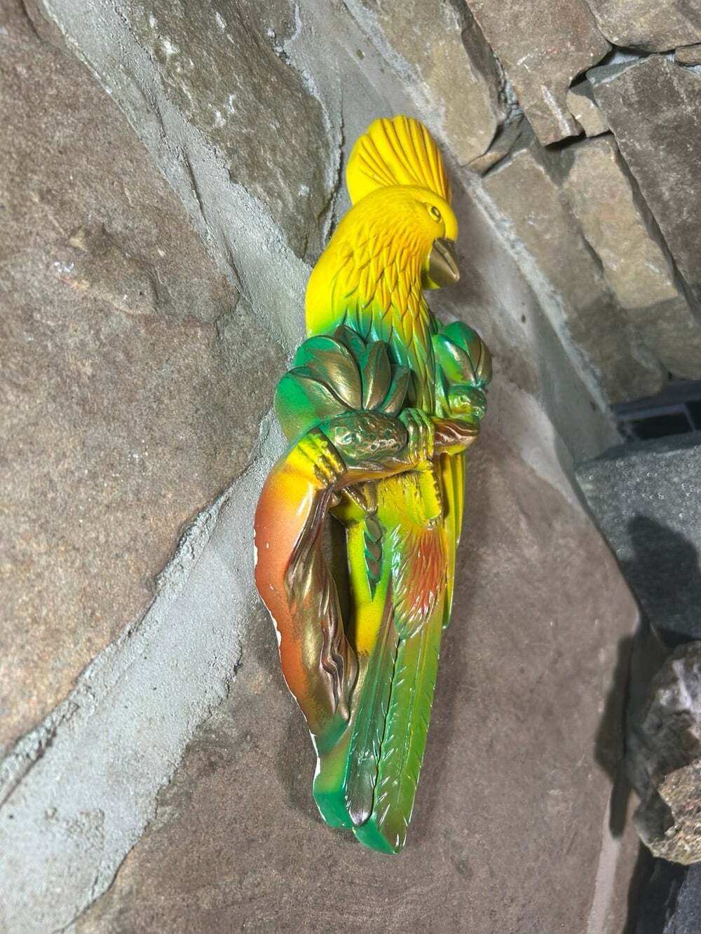 1968 Miller’s Studio Tropical Parrot Bird Chalk Ware wall decor ( READ)